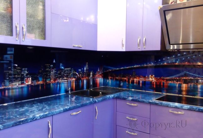 Фартук фото: нью-йорк в ночных огнях, заказ #ИНУТ-156, Фиолетовая кухня. Изображение 181890