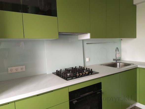 Скинали для кухни фото: однотонный цвет, заказ #ИНУТ-9587, Зеленая кухня.
