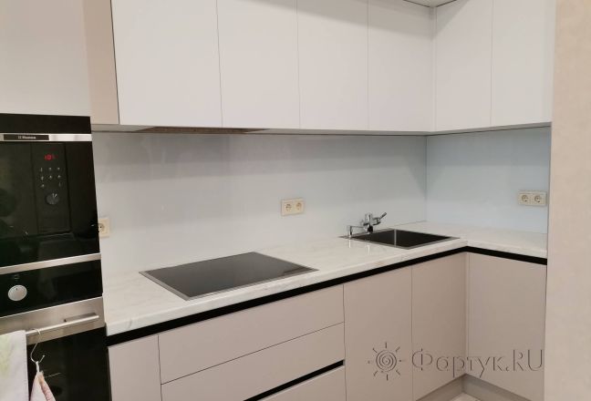 Фартук для кухни фото: однотонный цвет, заказ #ИНУТ-10395, Белая кухня.