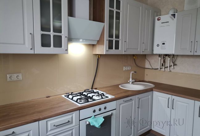 Фартук для кухни фото: однотонный цвет, заказ #ИНУТ-10638, Белая кухня.
