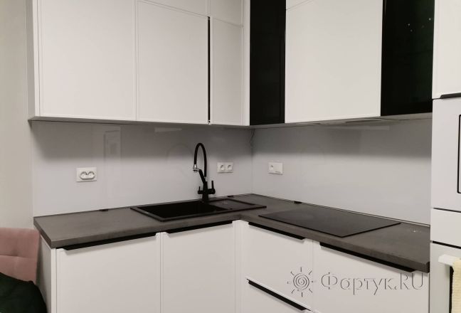 Фартук для кухни фото: однотонный цвет, заказ #ИНУТ-11329, Белая кухня.