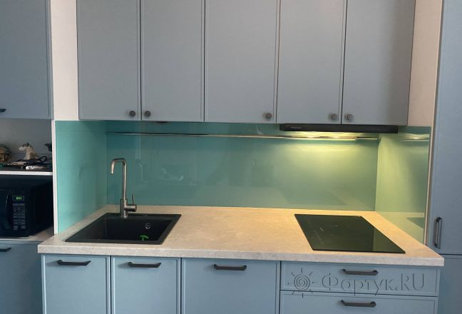 Стеклянная фото панель: однотонный цвет, заказ #КРУТ-3083, Синяя кухня.