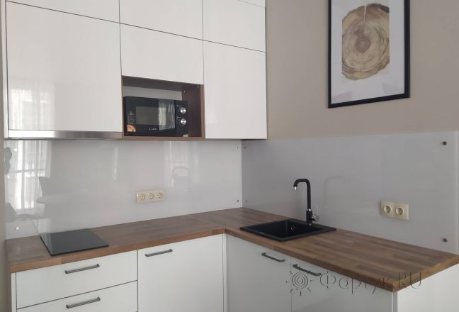 Фартук для кухни фото: однотонный цвет, заказ #ИНУТ-12805, Белая кухня.