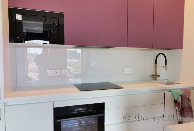 Фартук фото: однотонный цвет, заказ #ИНУТ-13041, Фиолетовая кухня.