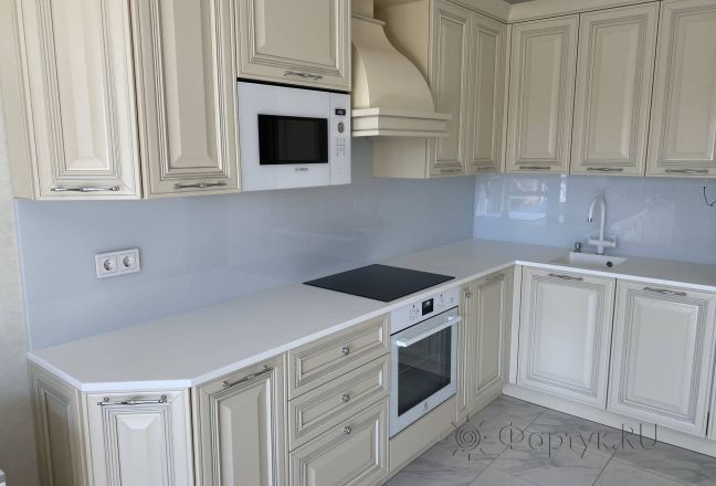 Фартук для кухни фото: однотонный цвет, заказ #КРУТ-3413, Белая кухня.