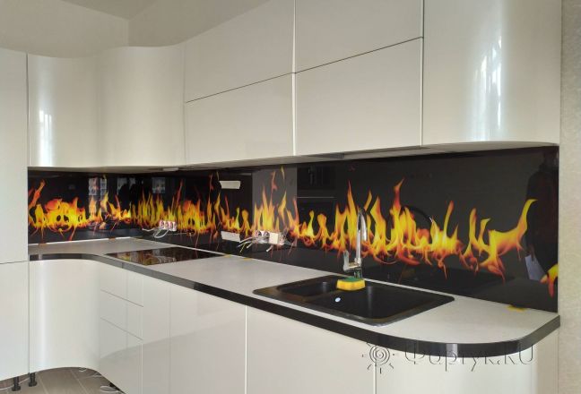 Фартук для кухни фото: огонь, заказ #ИНУТ-5975, Белая кухня. Изображение 246454