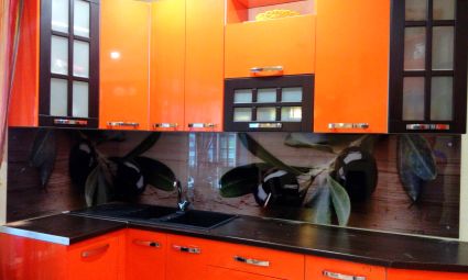 Фартук стекло фото: оливы, заказ #УТ-982, Оранжевая кухня.