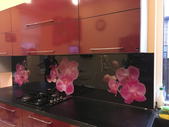 Скинали фото: орхидеи, заказ #КРУТ-368, Красная кухня.