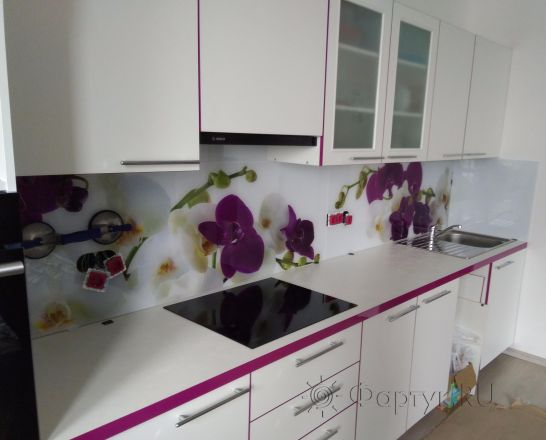 Фартук для кухни фото: орхидеи, заказ #ИНУТ-145, Белая кухня.