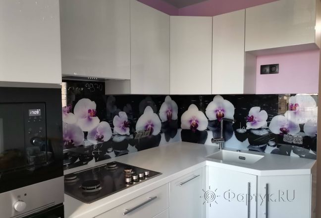Фартук для кухни фото: орхидеи, заказ #ИНУТ-7970, Белая кухня. Изображение 87364