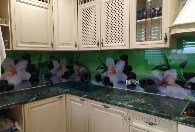Скинали для кухни фото: орхидеи, заказ #ИНУТ-8214, Желтая кухня. Изображение 197142