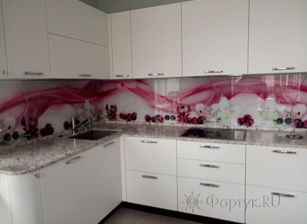 Фартук для кухни фото: орхидеи и вишня, заказ #ИНУТ-4778, Белая кухня.