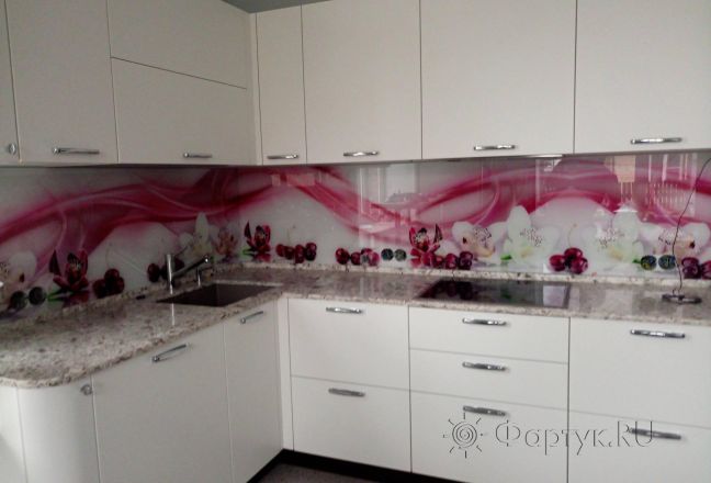 Фартук для кухни фото: орхидеи и вишня, заказ #ИНУТ-4778, Белая кухня. Изображение 249062