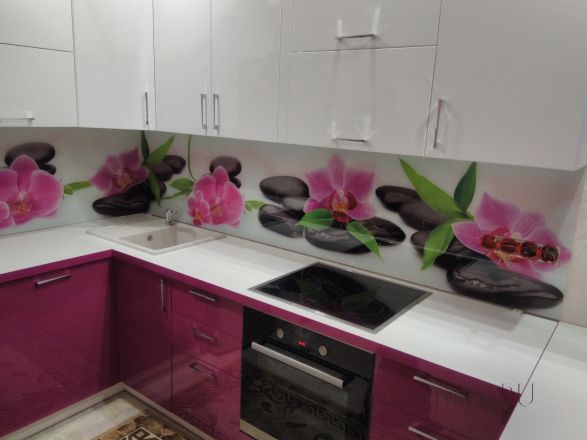 Фартук фото: орхидеи на камнях, заказ #ИНУТ-459, Фиолетовая кухня.
