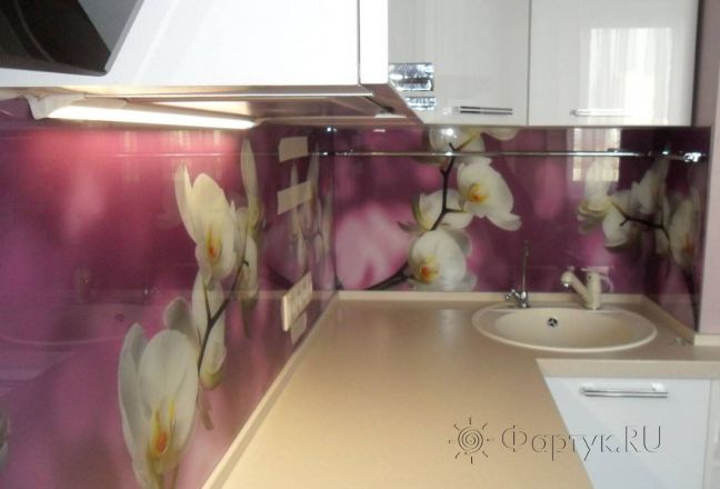 Фартук для кухни фото:  орхидеи на розовом фоне., заказ #S-1112, Белая кухня. Изображение 111304