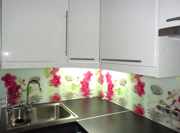 Фартук для кухни фото: орхидеи на воде., заказ #S-1310, Белая кухня.