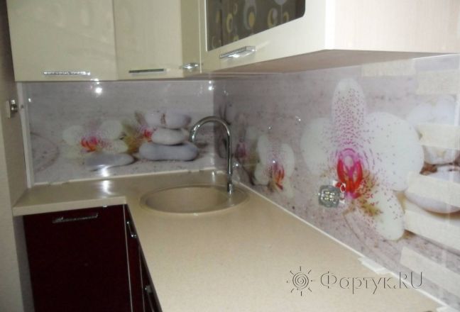 Фартук фото: орхидеи с камнями на песке, заказ #УТ-259, Фиолетовая кухня. Изображение 111308