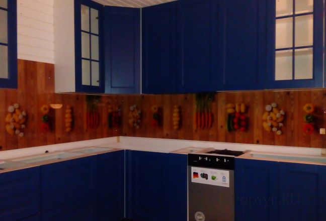 Стеклянная фото панель: овощи на доске, заказ #ИНУТ-229, Синяя кухня. Изображение 183352