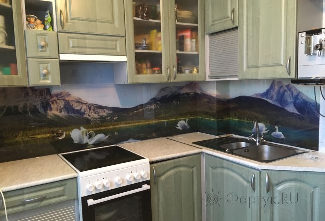 Стеновая панель фото: озеро в скалистых горах, заказ #КРУТ-637, Серая кухня. Изображение 203176