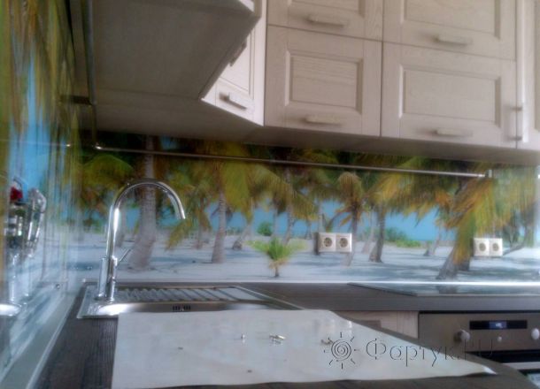 Фартук с фотопечатью фото: пальмы на белом песке., заказ #SK-305, Коричневая кухня.