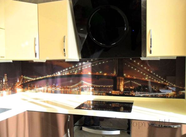 Фартук с фотопечатью фото: панель с панорамой нью-йорка, заказ #S-1102, Коричневая кухня.