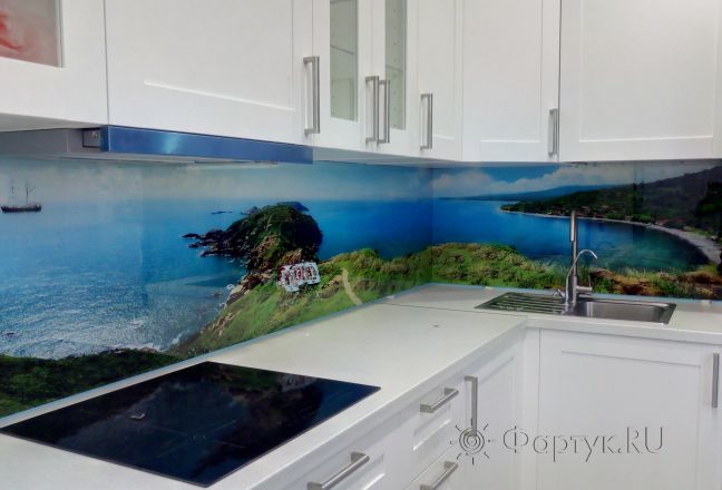Фартук для кухни фото: панорама морского берега, заказ #ИНУТ-335, Белая кухня. Изображение 205594