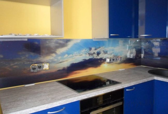 Стеклянная фото панель: панорама неба, заказ #SN-68, Синяя кухня.