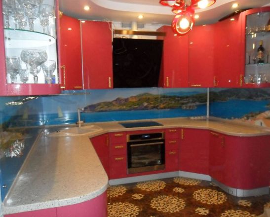 Скинали фото: панорама с видом на море., заказ #S-1060, Красная кухня.