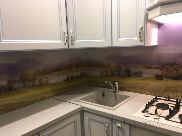 Фартук для кухни фото: пейзаж, заказ #КРУТ-361, Белая кухня.