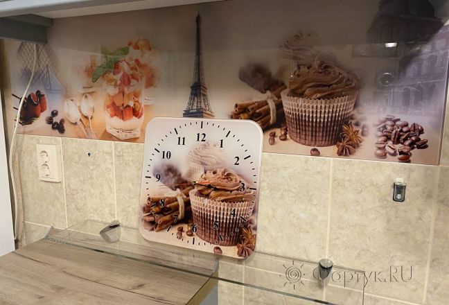 Стеновая панель фото: пирожные и париж, заказ #КРУТ-2949, Серая кухня.