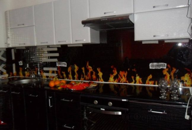 Фартук с фотопечатью фото: пламя огня., заказ #SN-179, Коричневая кухня. Изображение 112436