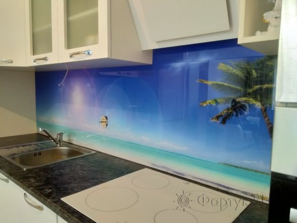 Фартук для кухни фото: пляж, заказ #ИНУТ-1617, Белая кухня.