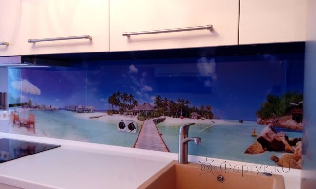 Стеклянная фото панель: пляжный островок, заказ #УТ-1693, Синяя кухня.