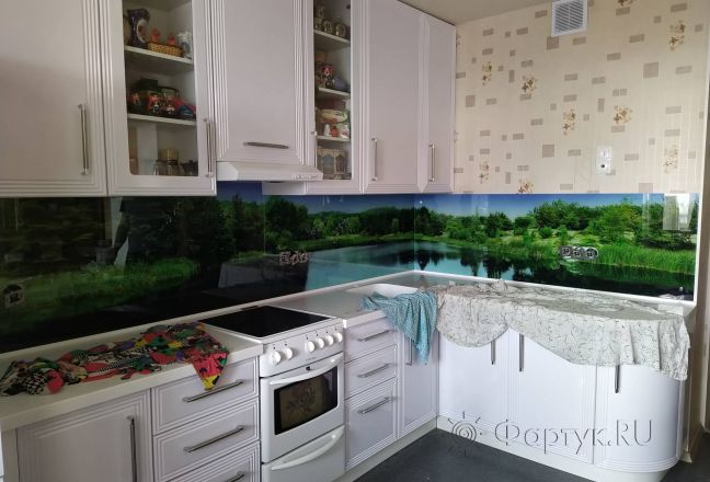 Фартук для кухни фото: природный пейзаж, заказ #ИНУТ-6821, Белая кухня. Изображение 111436