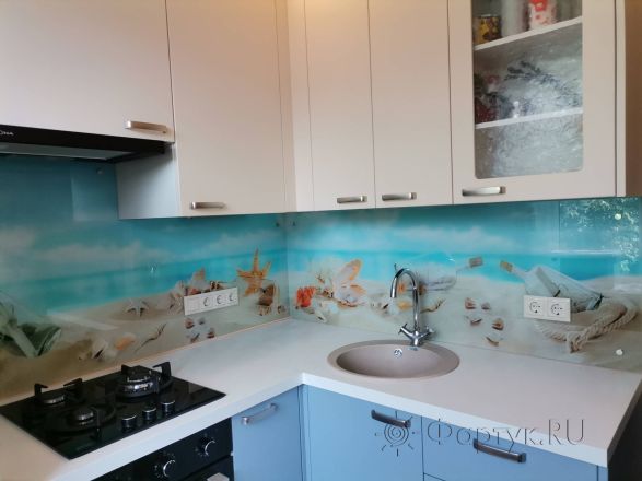 Стеклянная фото панель: ракушки на морском берегу, заказ #ИНУТ-9815, Синяя кухня.