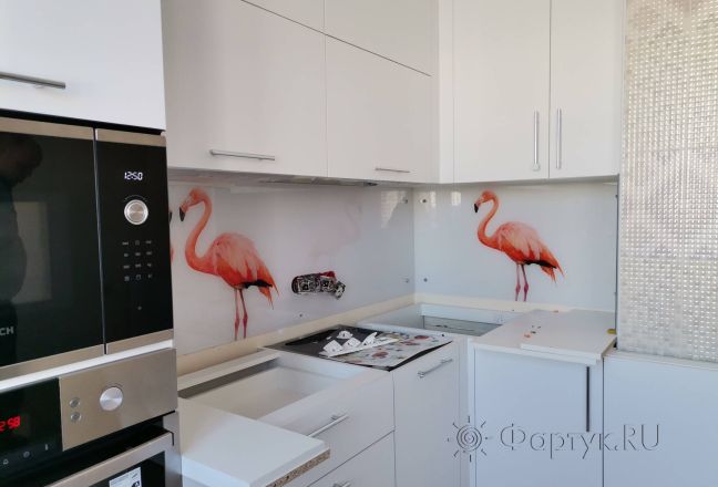 Фартук для кухни фото: розовые фламинго, заказ #ИНУТ-8602, Белая кухня.
