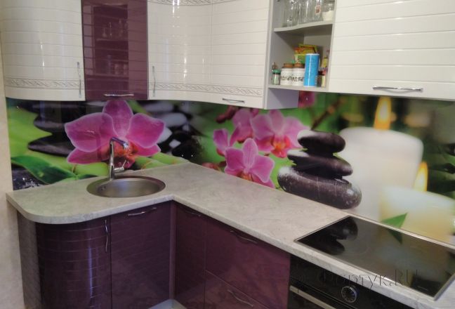 Фартук фото: розовые орхидеи на фоне горок камней, заказ #ИНУТ-487, Фиолетовая кухня.