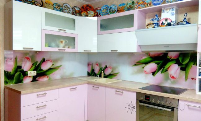 Скинали фото: розовый букет тюльпанов, заказ #ГМУТ-718, Красная кухня.