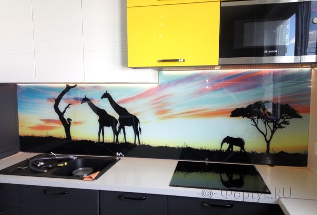 Скинали для кухни фото: саванна, жирафы, заказ #ГМУТ-249, Желтая кухня. Изображение 85326
