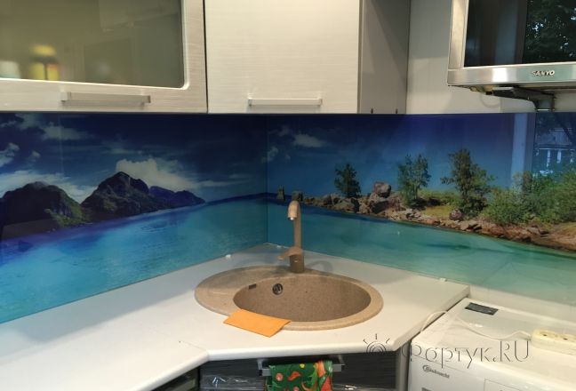 Фартук для кухни фото: сейшельские острова, заказ #КРУТ-222, Белая кухня. Изображение 204930