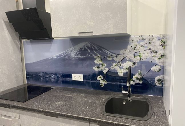Стеновая панель фото: символ японии - гора фудзияма, заказ #КРУТ-3482, Серая кухня. Изображение 335438