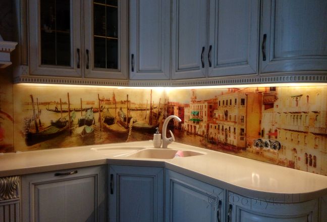 Фартук для кухни фото: символика венеции, заказ #ИНУТ-784, Белая кухня. Изображение 186232