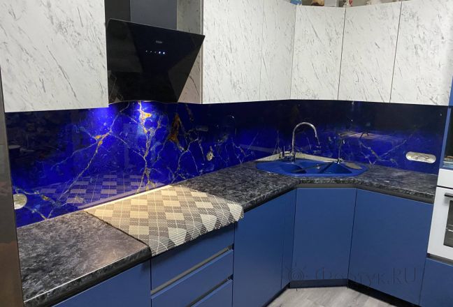 Стеклянная фото панель: синий мрамор, заказ #КРУТ-3624, Синяя кухня. Изображение 348096