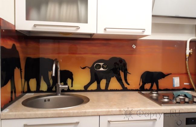 Фартук для кухни фото: слоны, заказ #ИНУТ-1542, Белая кухня.