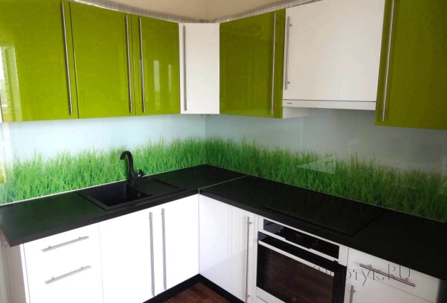 Скинали для кухни фото: сочная трава на белом фоне., заказ #S-473, Зеленая кухня.