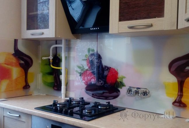 Фартук с фотопечатью фото: сочные фрукты в шоколаде, заказ #ИНУТ-764, Коричневая кухня. Изображение 112076