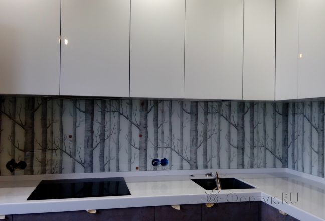 Стеновая панель фото: стволы деревьев, заказ #ГМУТ-660, Серая кухня.