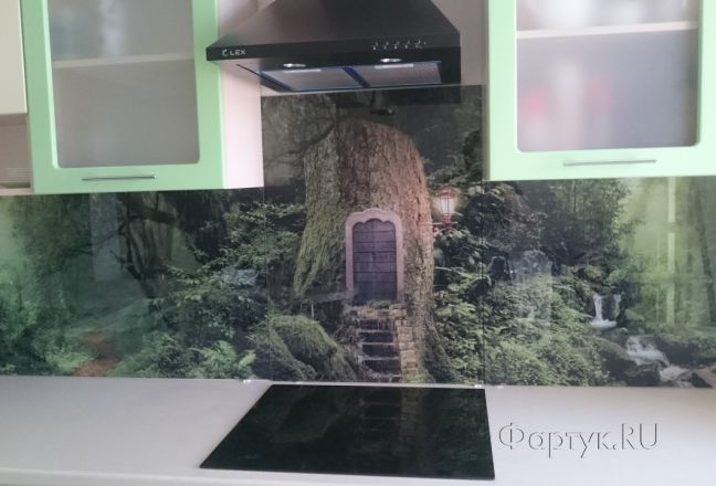 Скинали для кухни фото: тайное дерево, заказ #КРУТ-182, Зеленая кухня. Изображение 186324