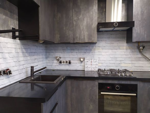 Стеновая панель фото: текстура кирпичной кладки, заказ #ИНУТ-4850, Серая кухня.