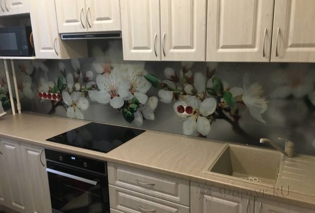 Фартук для кухни фото: цветущая вишня, заказ #КРУТ-2422, Белая кухня. Изображение 249086